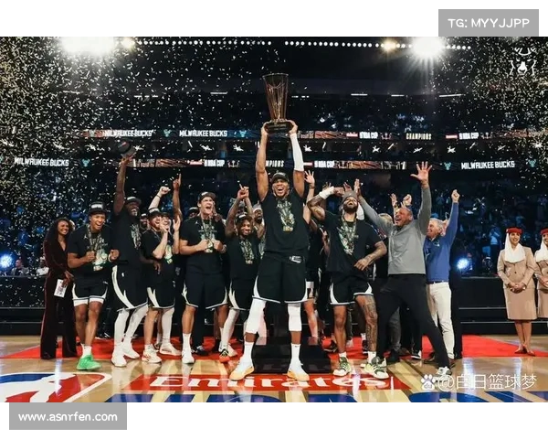 NBA季后赛生死战激烈对决 球员拼尽全力争夺冠军荣耀 NBA季后赛生死战激烈对决 球员拼尽全力争夺冠军荣耀