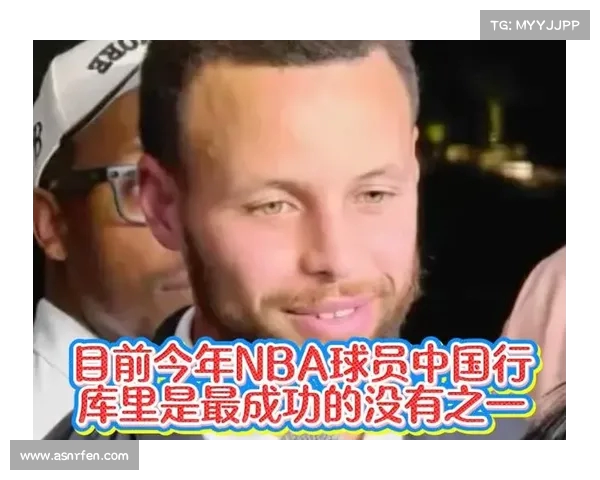 爱德华兹游长城与球迷互动感叹长城陡峭挑战极限 爱德华兹游长城与球迷互动感叹长城陡峭挑战极限